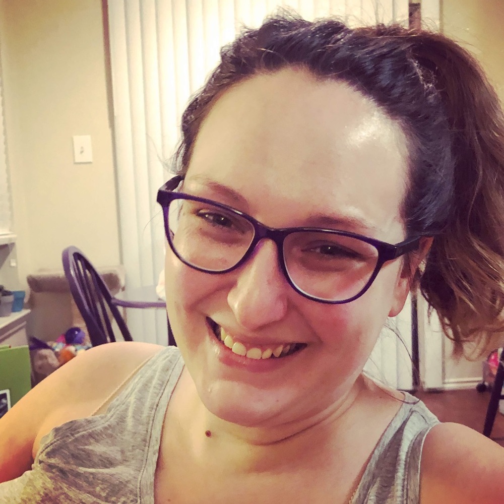 Meet your Posher, Gabi